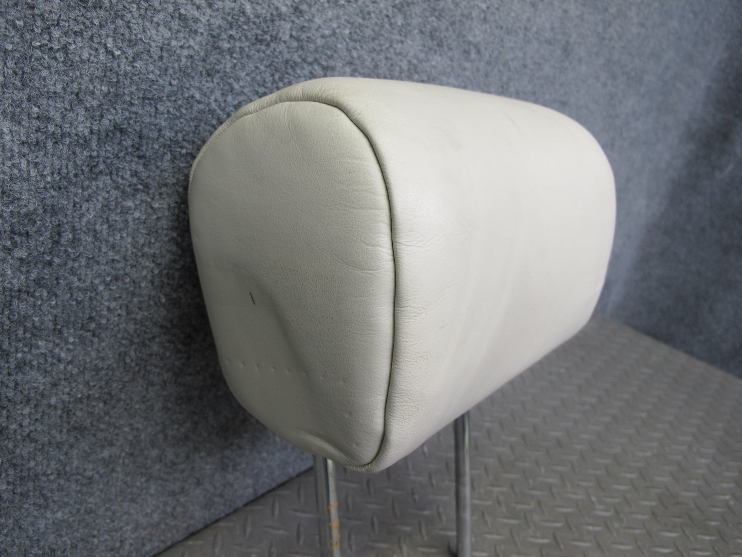 01-03 Lexus LS430 UCF30L Rear Left Right Center Leather Ecru Headrest Set OEM