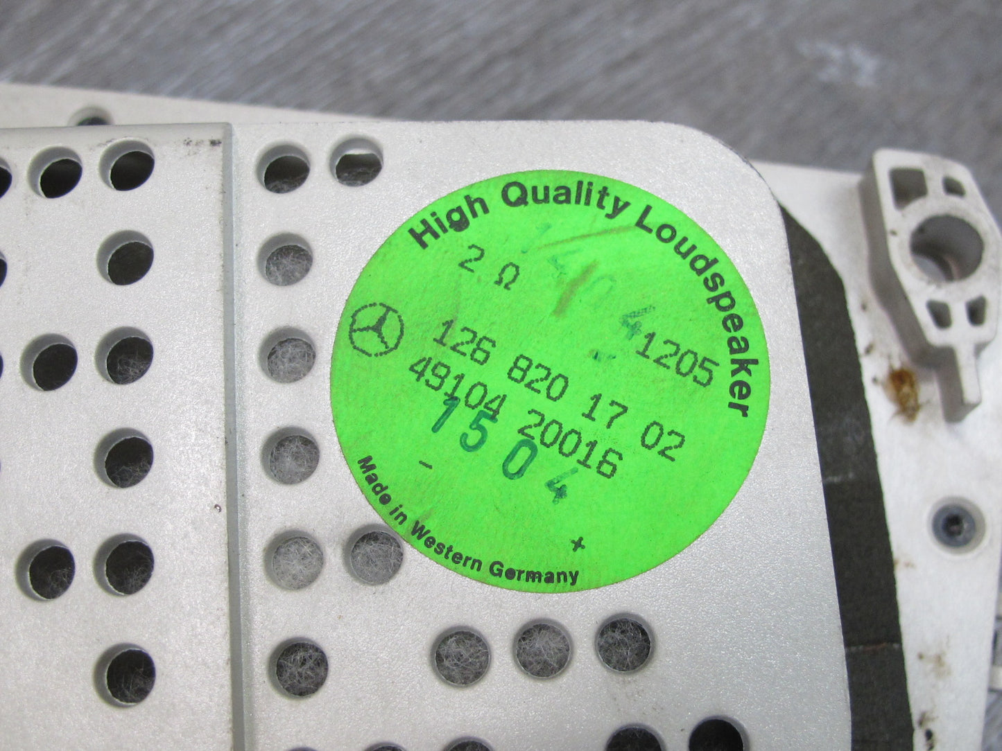 86-91 Mercedes C126 SEC Coupe Set of 2 Left & Right Door Speaker 1268201702 OEM