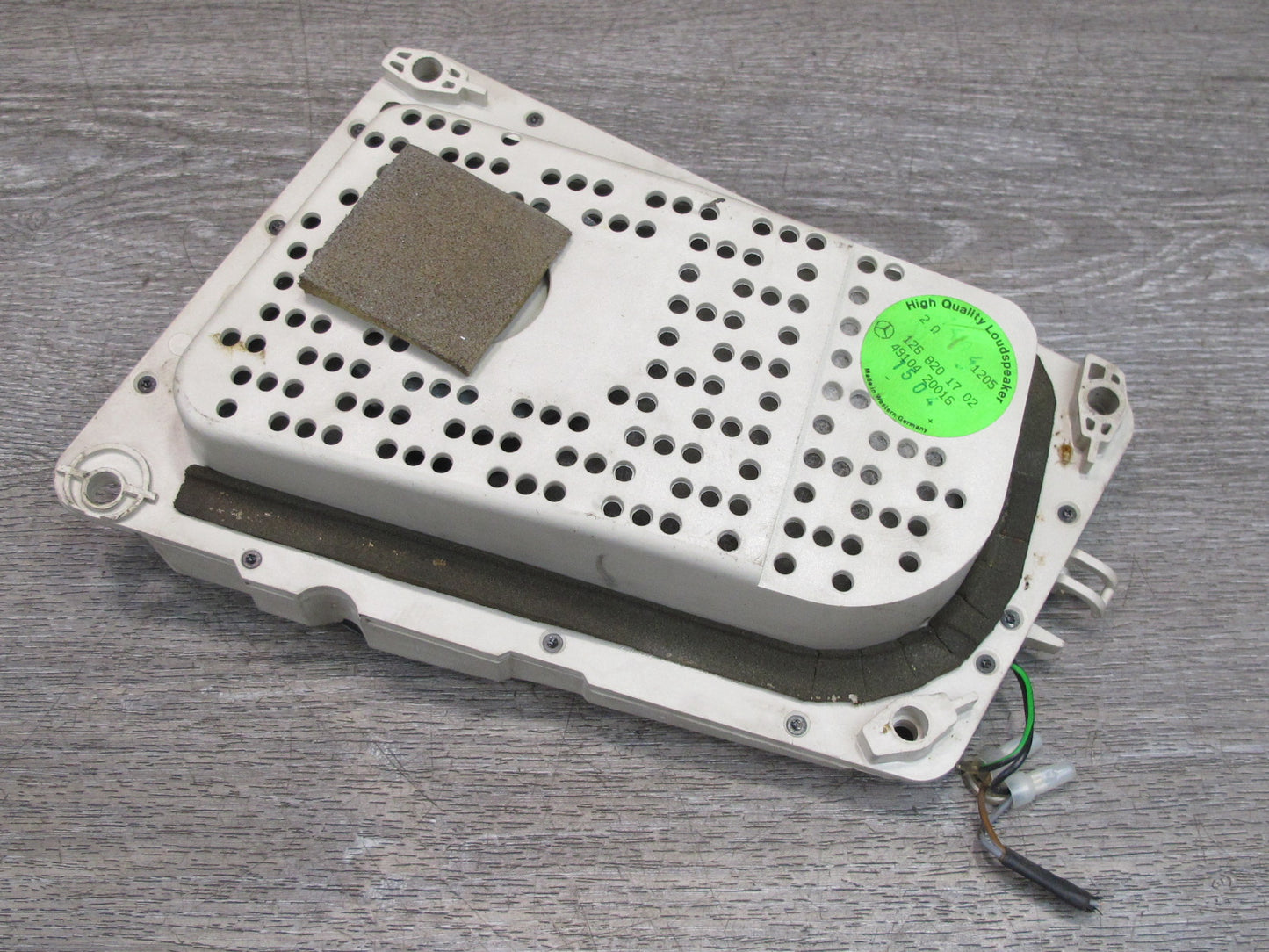 86-91 Mercedes C126 SEC Coupe Set of 2 Left & Right Door Speaker 1268201702 OEM