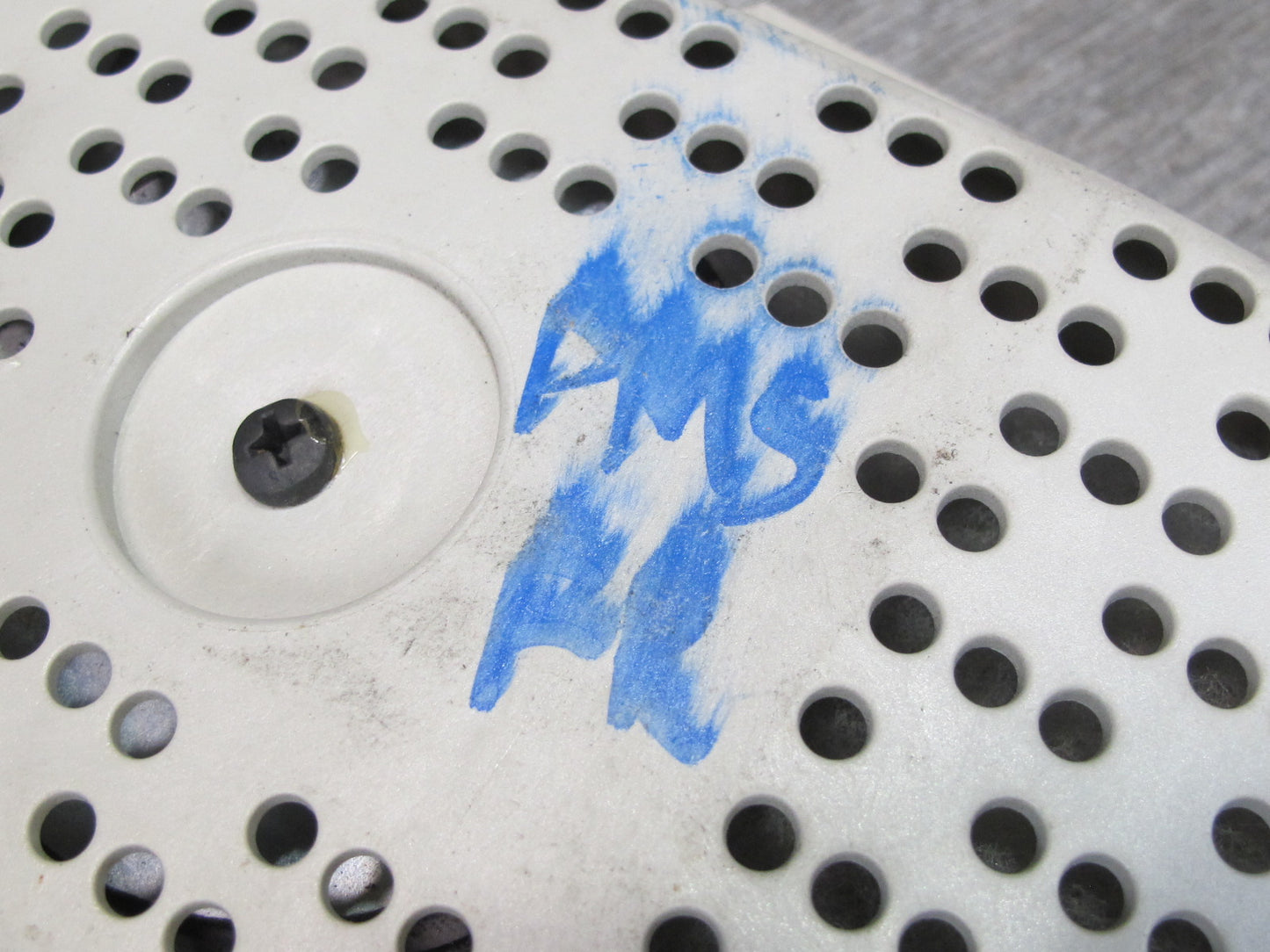 86-91 Mercedes C126 SEC Coupe Set of 2 Left & Right Door Speaker 1268201702 OEM