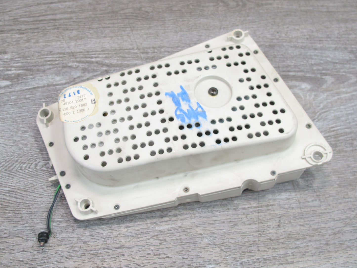 86-91 Mercedes C126 SEC Coupe Set of 2 Left & Right Door Speaker 1268201702 OEM