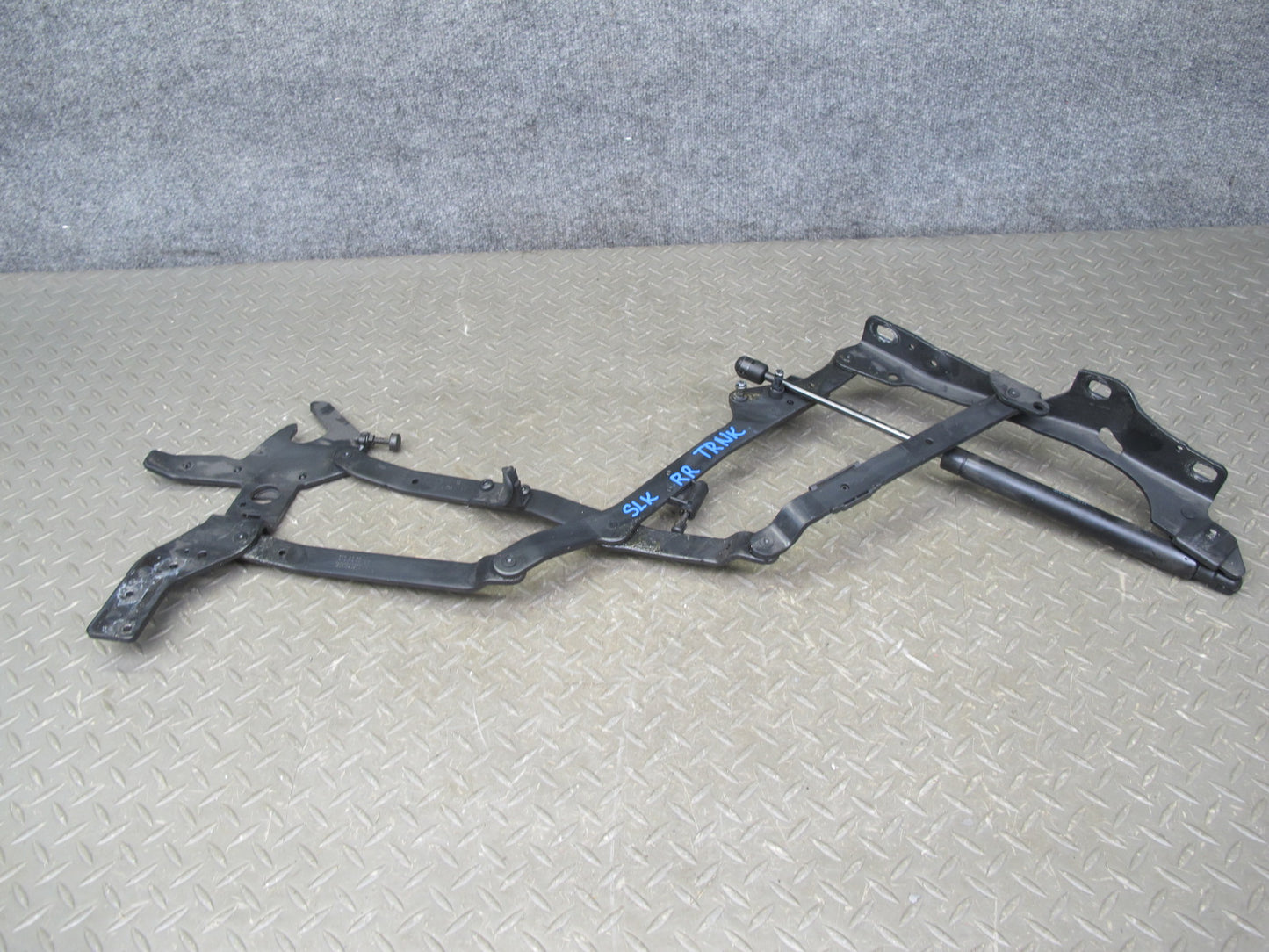 07-12 Mercedes R230 Sl-class Rear Trunk Lid Left & Right Hinge w Support Set OEM