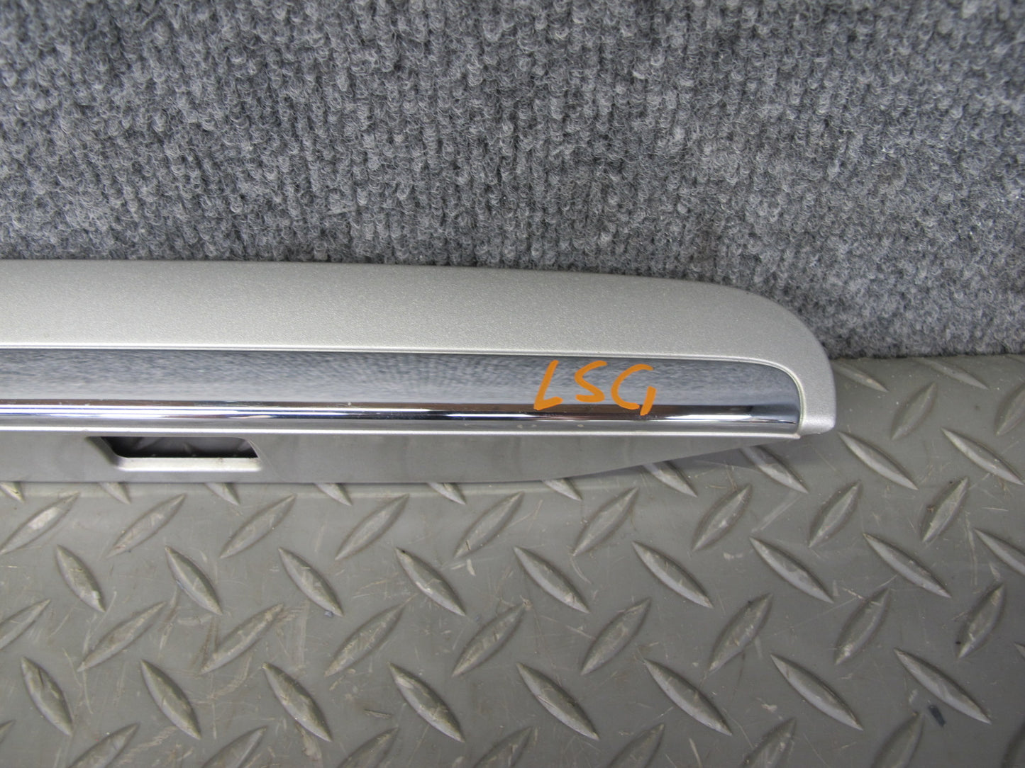 01-03 Lexus LS430 UCF30L Rear Trunk License Light Trim Molding Cover Panel OEM