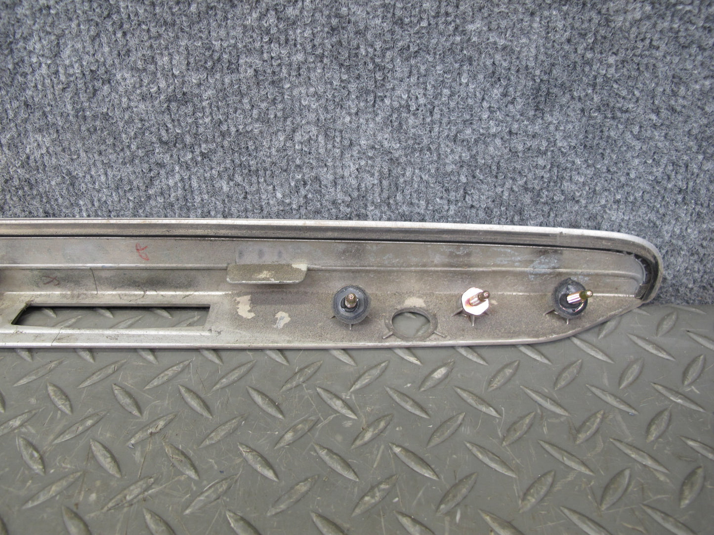 01-03 Lexus LS430 UCF30L Rear Trunk License Light Trim Molding Cover Panel OEM
