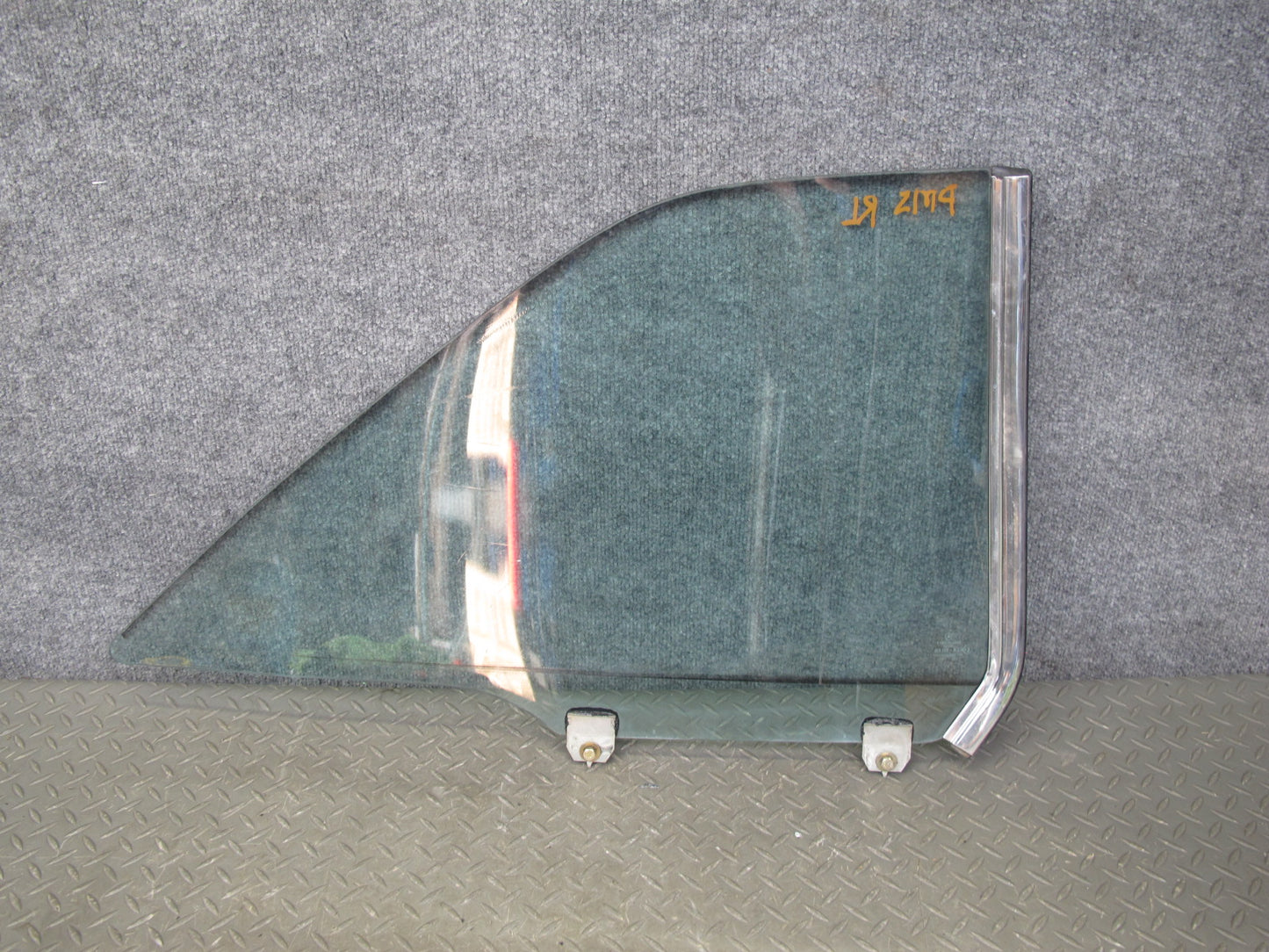 86-91 Mercedes W126 C126 Coupe Rear Left Quarter Glass Window OEM