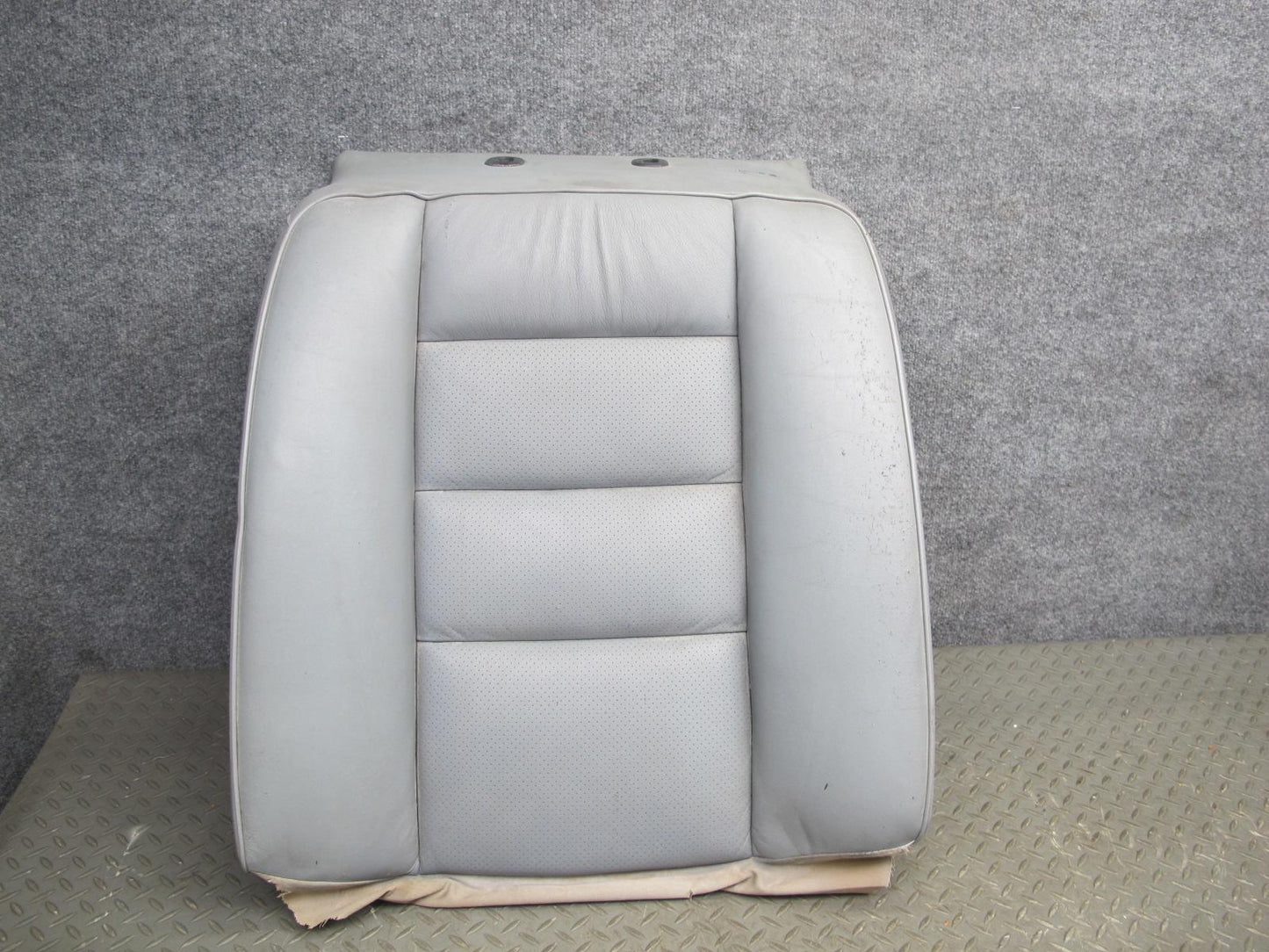 89-91 Mercedes W126 C126 Coupe Rear Right Seat Upper Leather Cushion Gray OEM