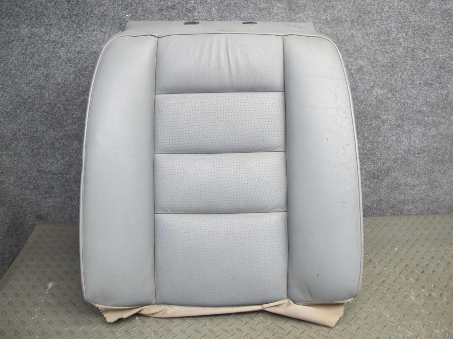 89-91 Mercedes W126 C126 Coupe Rear Right Seat Upper Leather Cushion Gray OEM