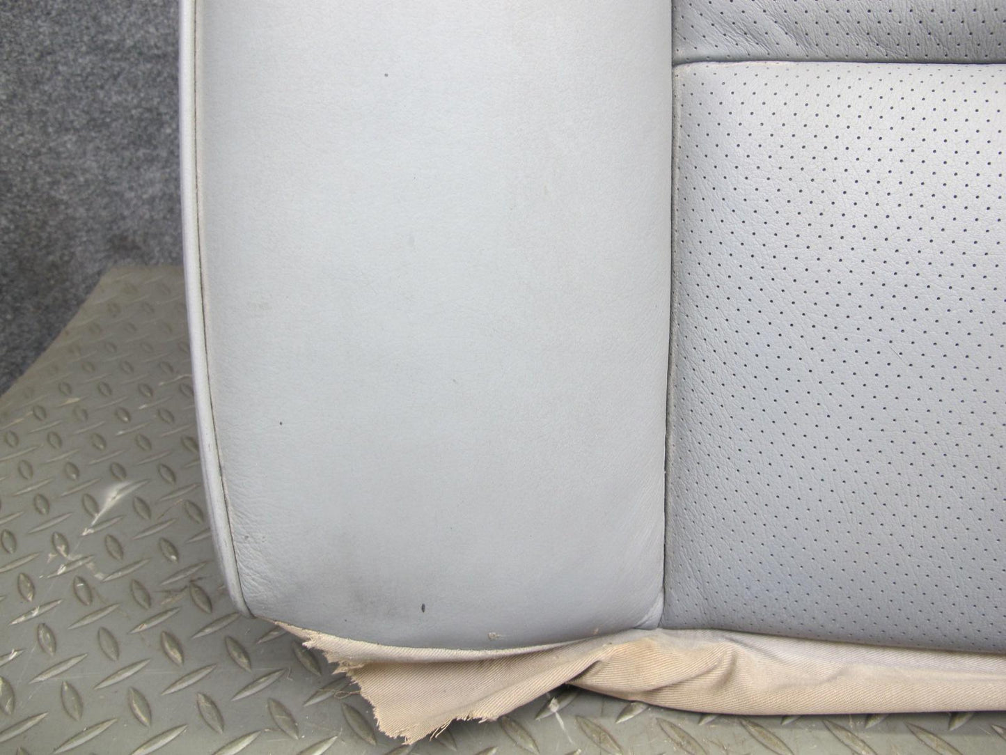 89-91 Mercedes W126 C126 Coupe Rear Right Seat Upper Leather Cushion Gray OEM