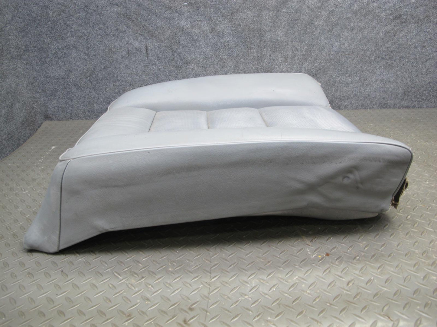 89-91 Mercedes W126 C126 Coupe Rear Left Seat Upper Leather Cushion Gray OEM