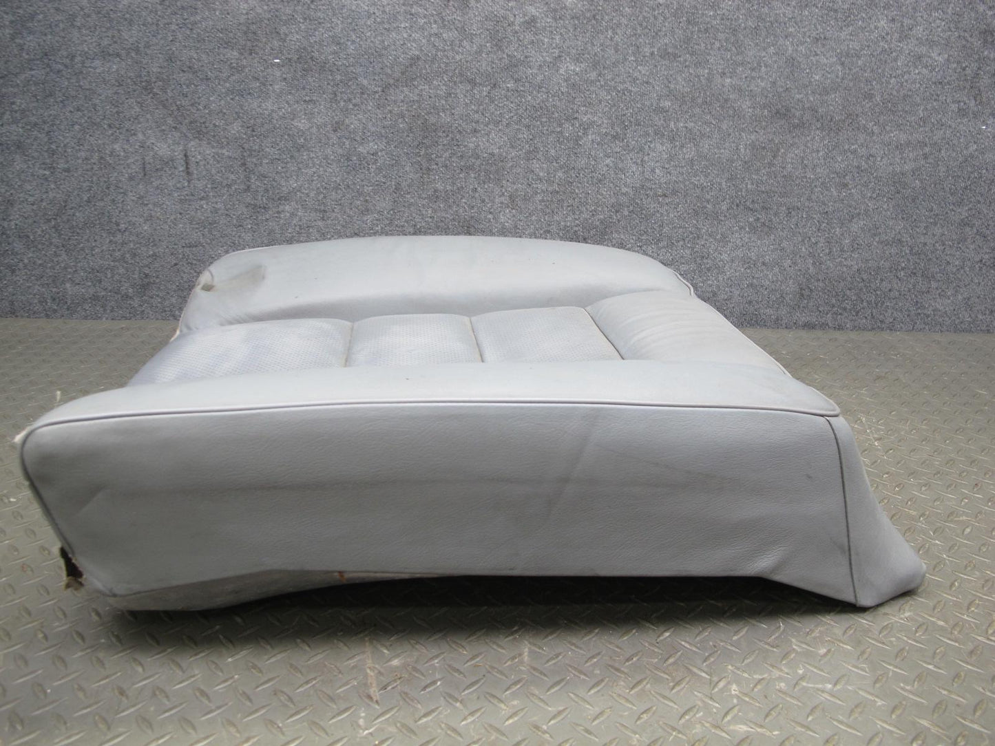 89-91 Mercedes W126 C126 Coupe Rear Left Seat Upper Leather Cushion Gray OEM