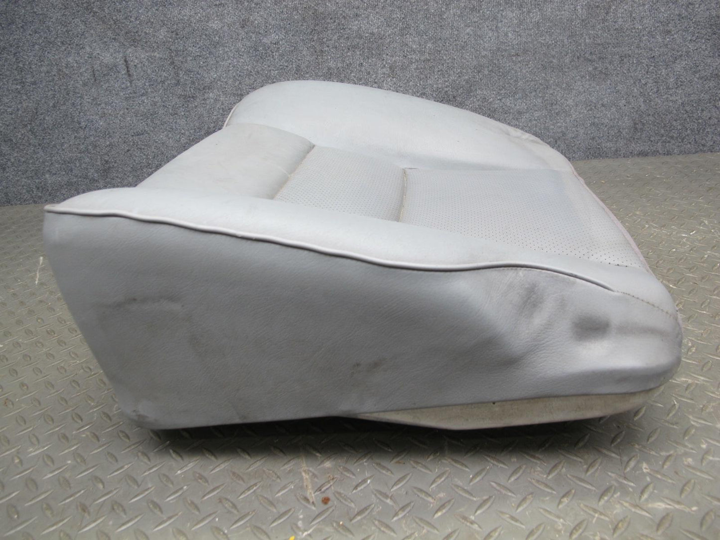 89-91 Mercedes W126 C126 Coupe Rear Left Seat Lower Leather Cushion Gray OEM