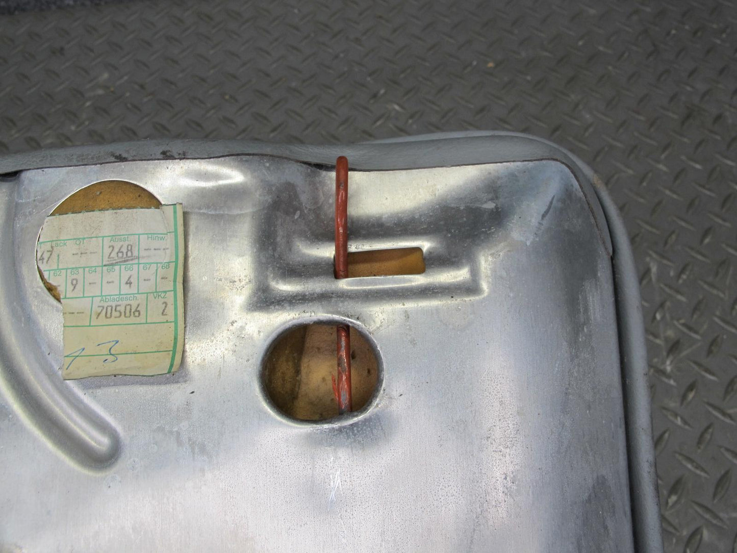 89-91 Mercedes W126 C126 Coupe Rear Left Seat Lower Leather Cushion Gray OEM