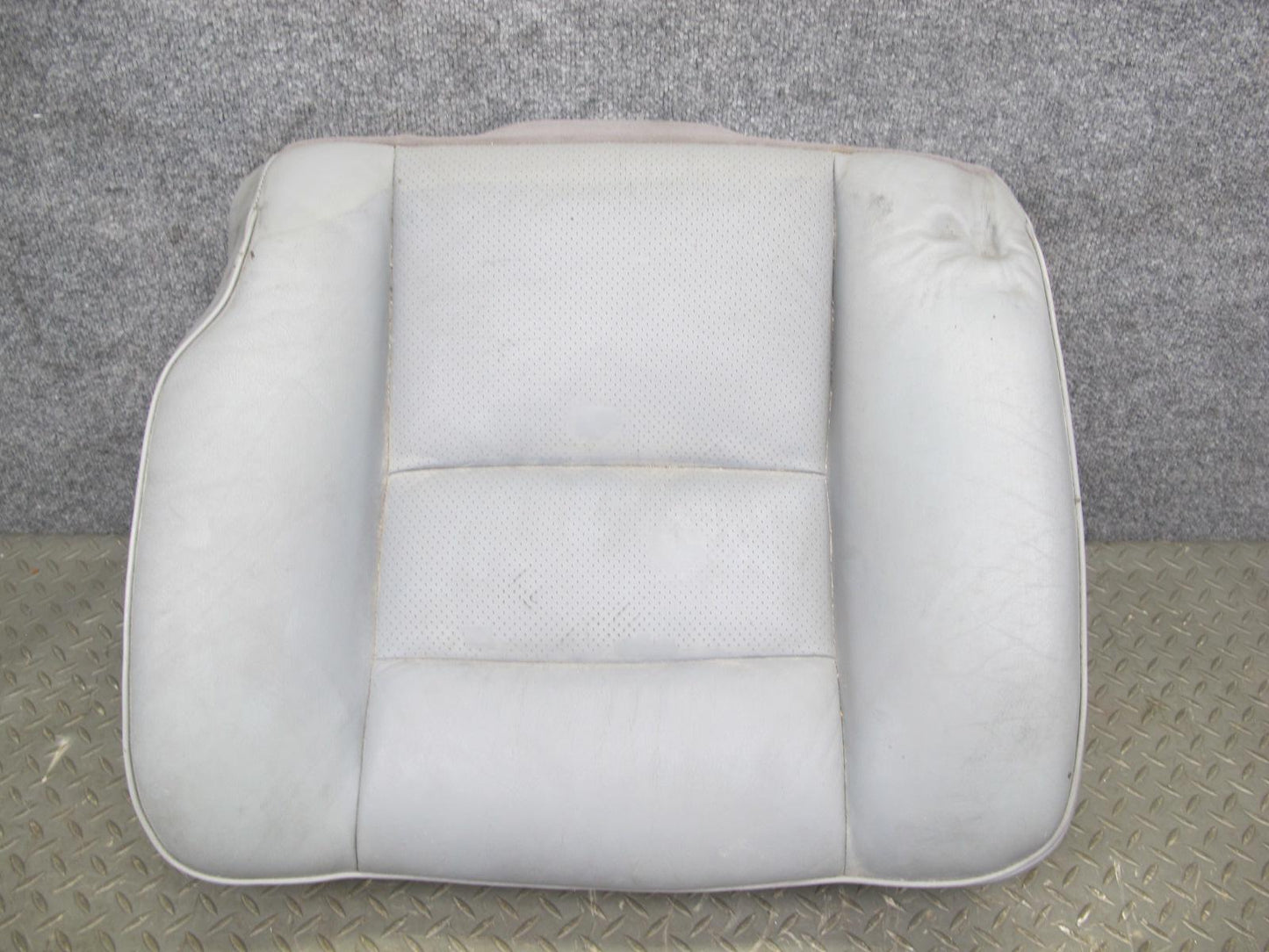 89-91 Mercedes W126 C126 Coupe Rear Right Seat Lower Leather Cushion OEM