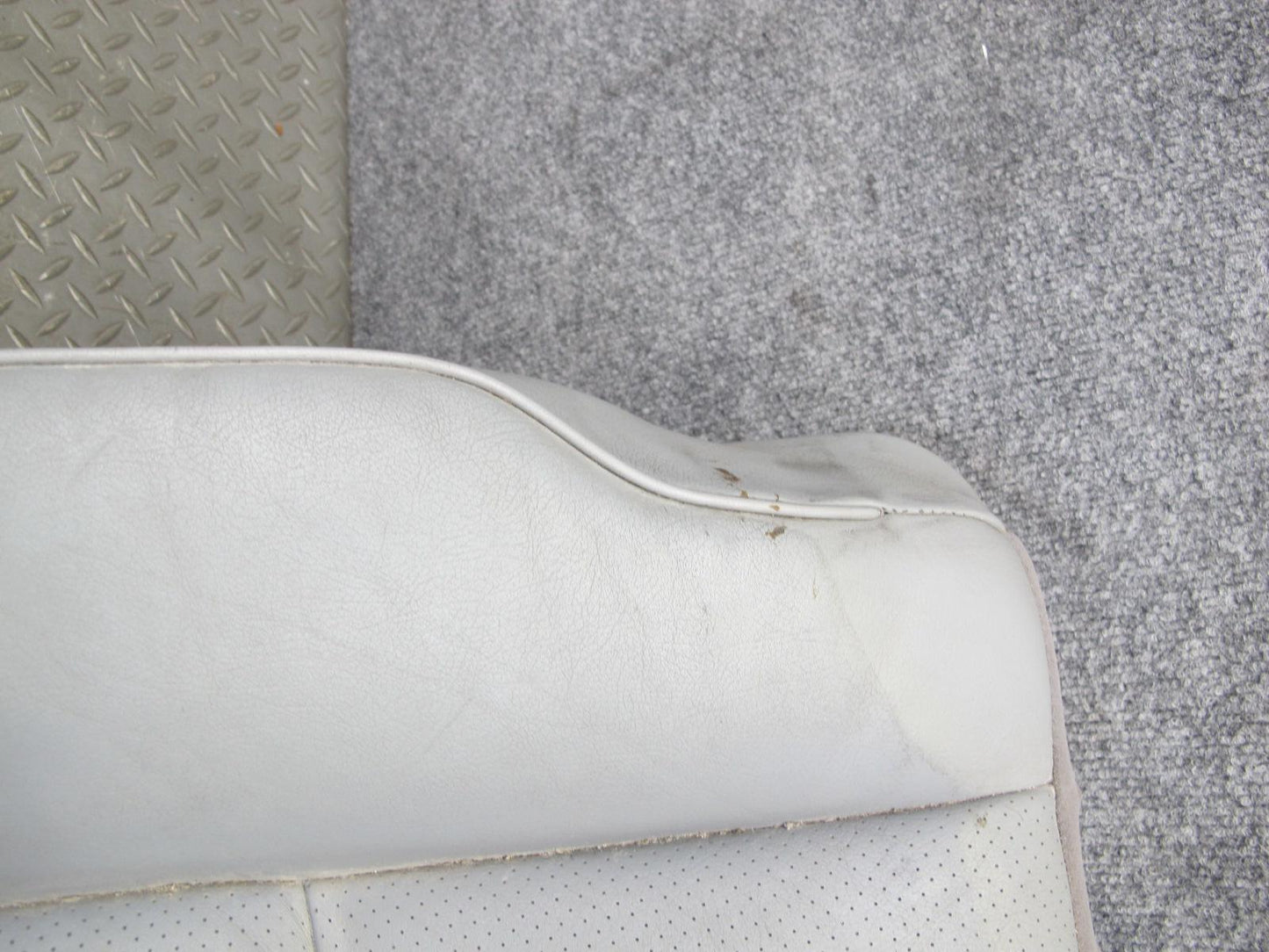 89-91 Mercedes W126 C126 Coupe Rear Right Seat Lower Leather Cushion OEM