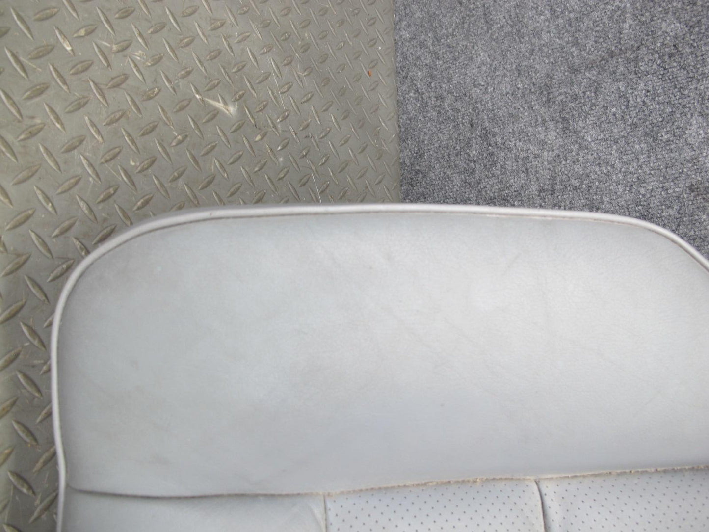 89-91 Mercedes W126 C126 Coupe Rear Right Seat Lower Leather Cushion OEM