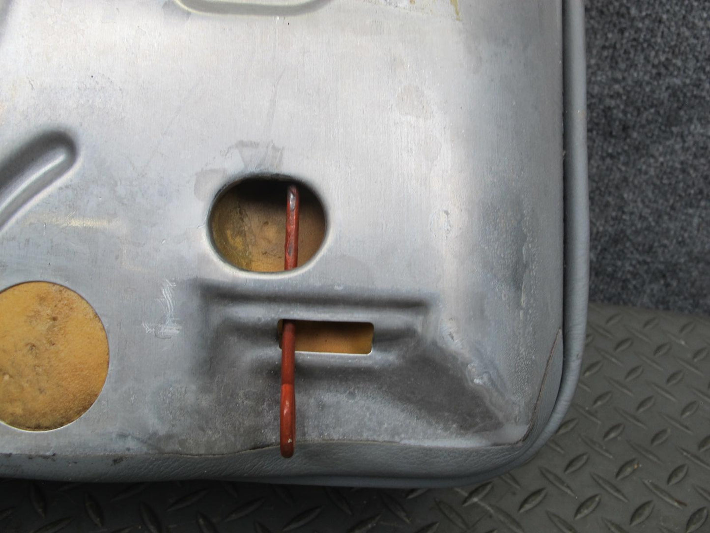 89-91 Mercedes W126 C126 Coupe Rear Right Seat Lower Leather Cushion OEM