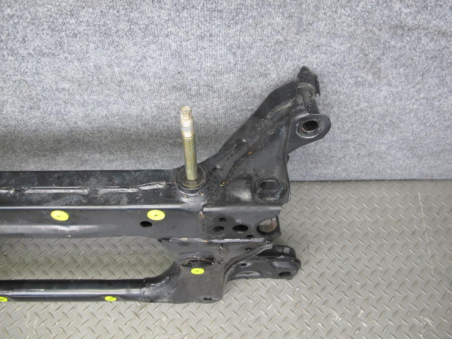 01-03 Lexus LS430 UCF30L Front Suspension Sub Frame Crossmember Cradle OEM