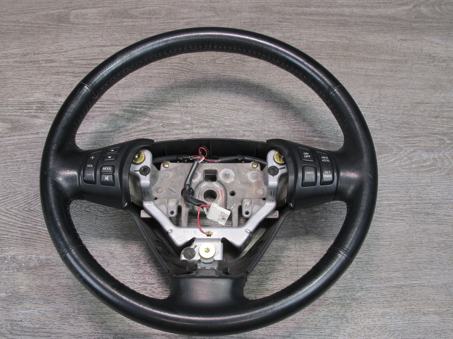 04-08 Mazda RX8 M/T Manual Transmission Black Leather Steering w Controls OEM