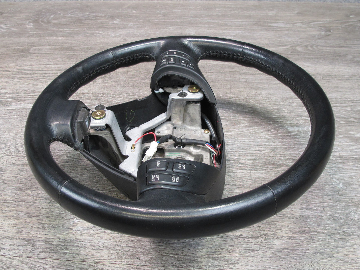 04-08 Mazda RX8 M/T Manual Transmission Black Leather Steering w Controls OEM