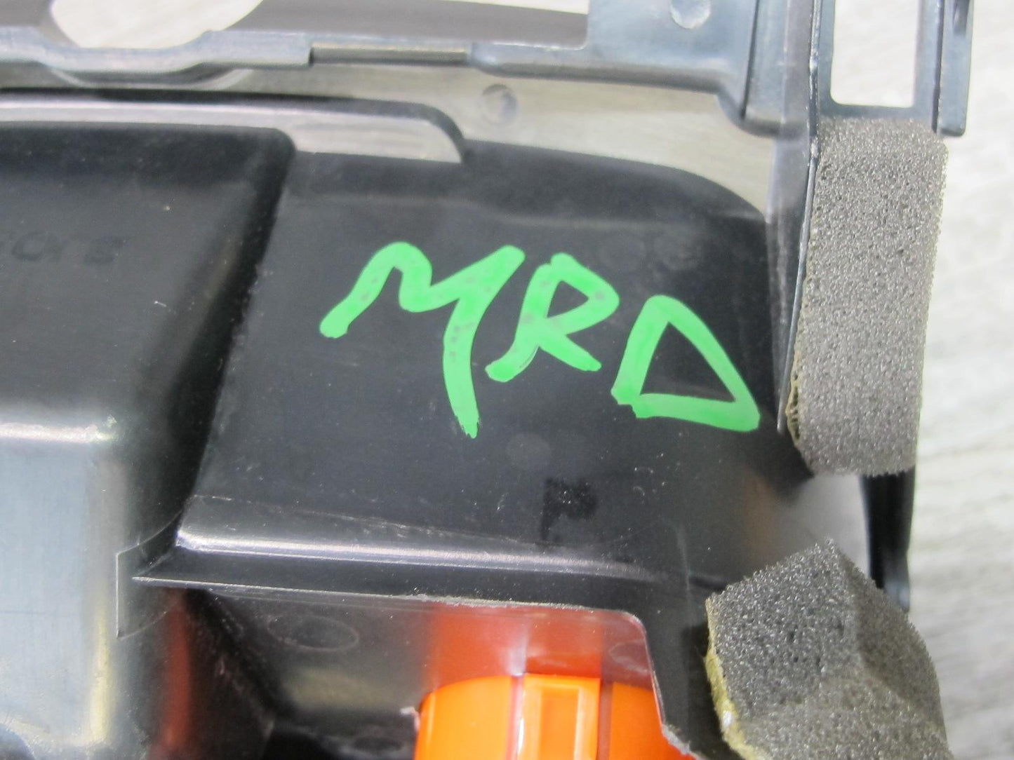 04-08 Mazda RX8 Front Center Console Ashtray w Lighter OEM