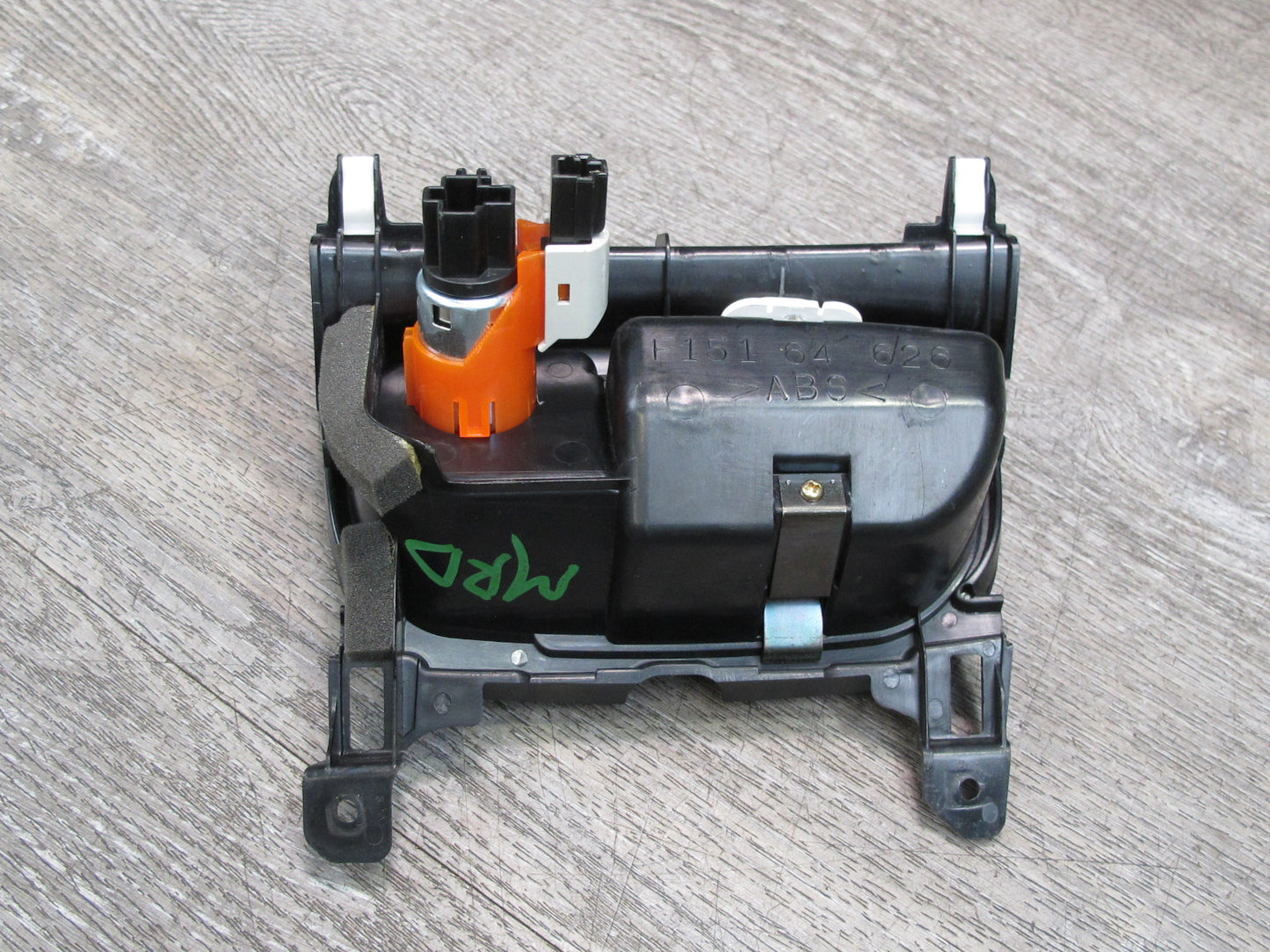 04-08 Mazda RX8 Front Center Console Ashtray w Lighter OEM