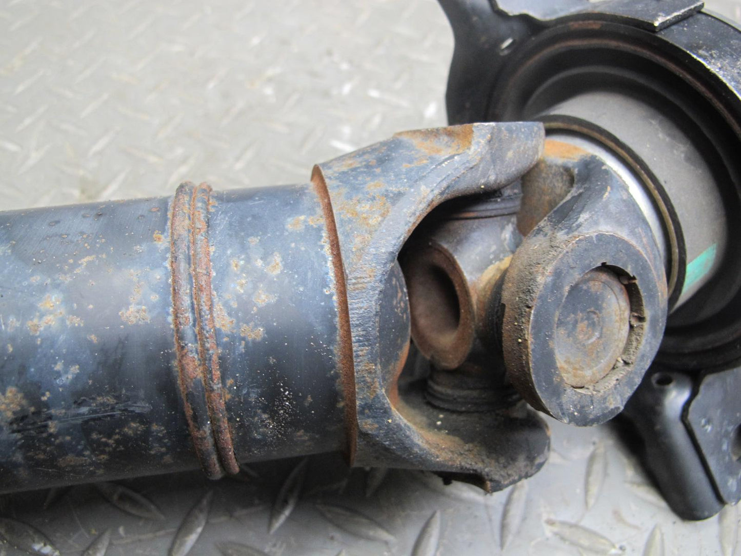01-06 Lexus LS430 UCF30L RWD Rear Drive Shaft Driveshaft 120K Miles OEM