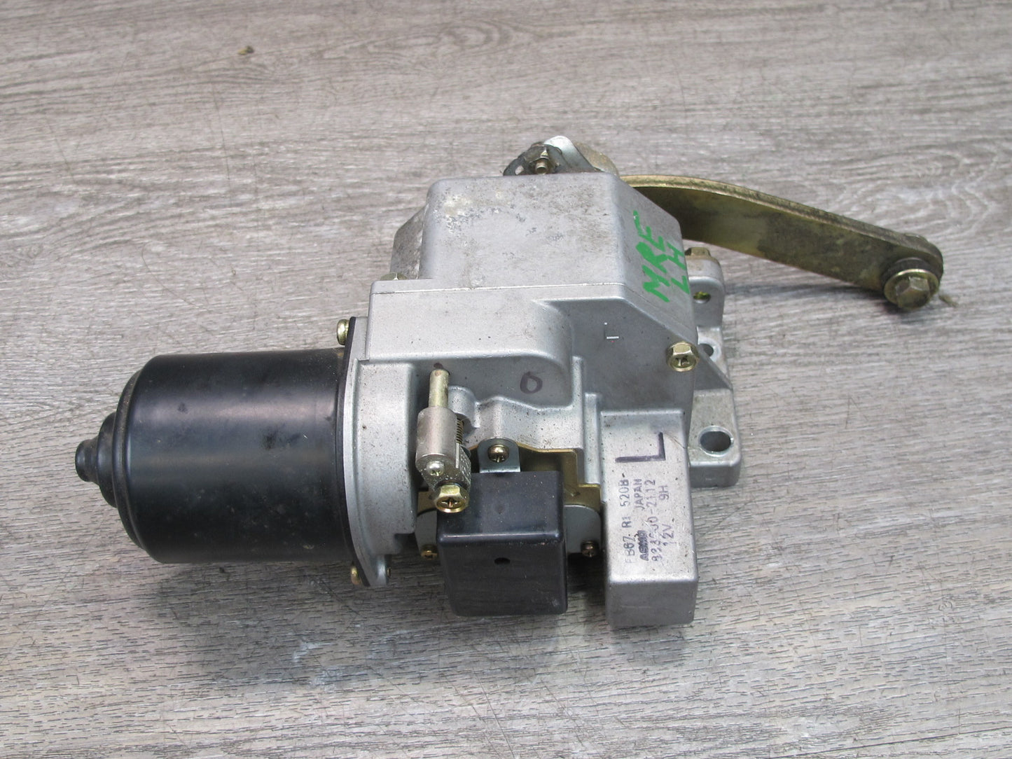 88-91 Mazda RX7 FC3S Convertible TOP Roof Left Motor FB67-R1-520B OEM