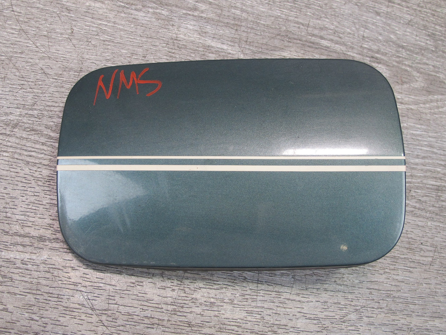 86-91 Mercedes W126 Fuel Tank Filler Door Lid Cover OEM