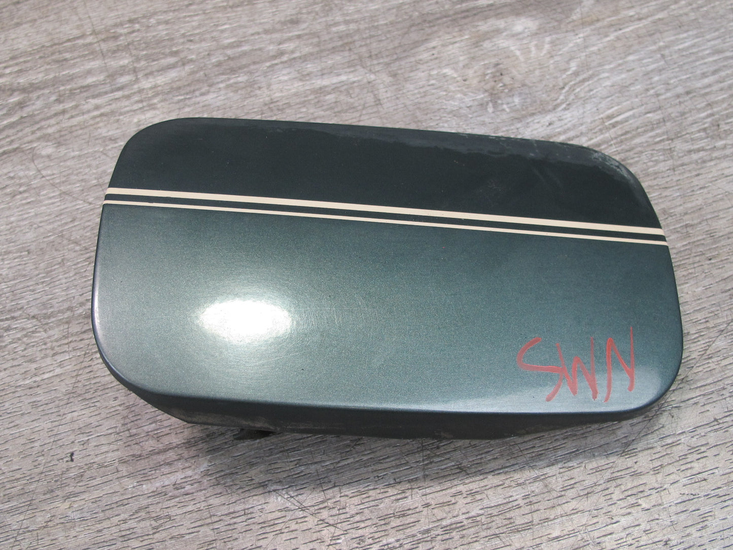 86-91 Mercedes W126 Fuel Tank Filler Door Lid Cover OEM
