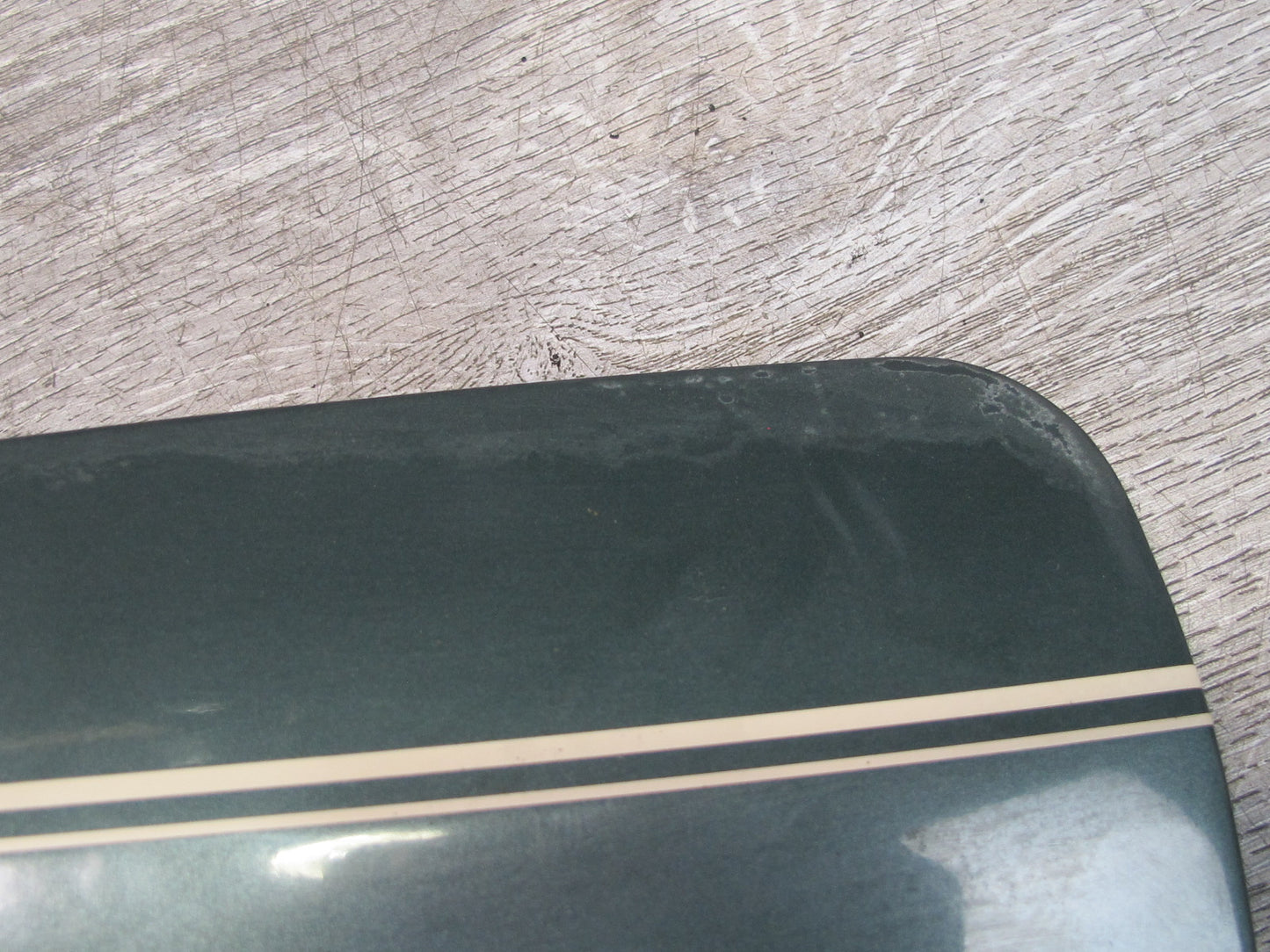 86-91 Mercedes W126 Fuel Tank Filler Door Lid Cover OEM