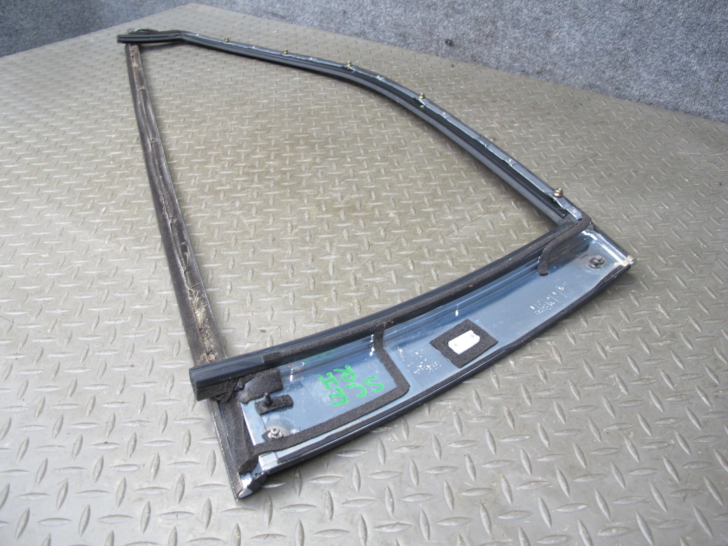 92-00 Lexus SC300 SC400 UZZ30L Right Pass Door Window Frame Trim Molding OEM