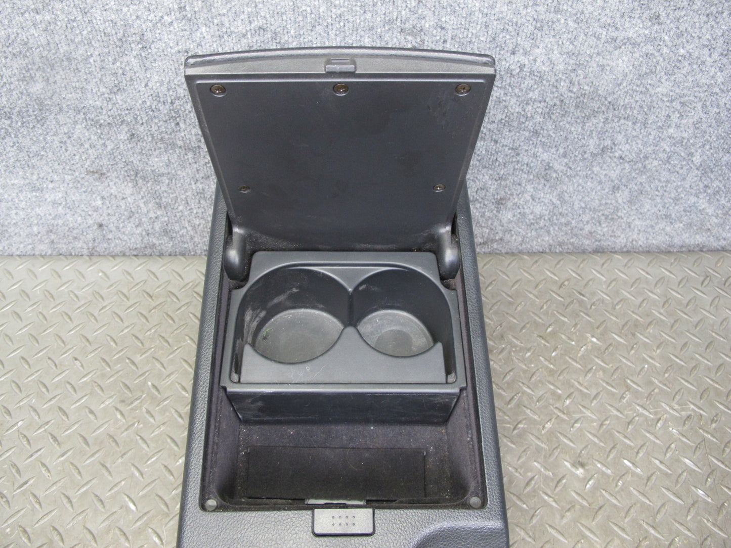 04-05 Nissan 350Z Z33 M/T Center Console Panel w Shifter Trim & Boot Black OEM