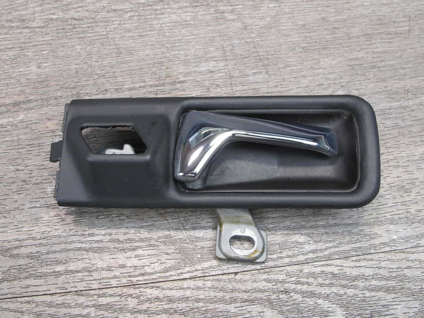 86-91 Mercedes W126 Front Right Door Interior Pull Handle w Trim OEM