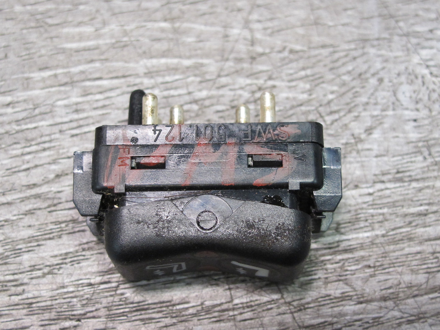 86-91 Mercedes W126 C126 Heated Seat Button Switch 1248200210 OEM