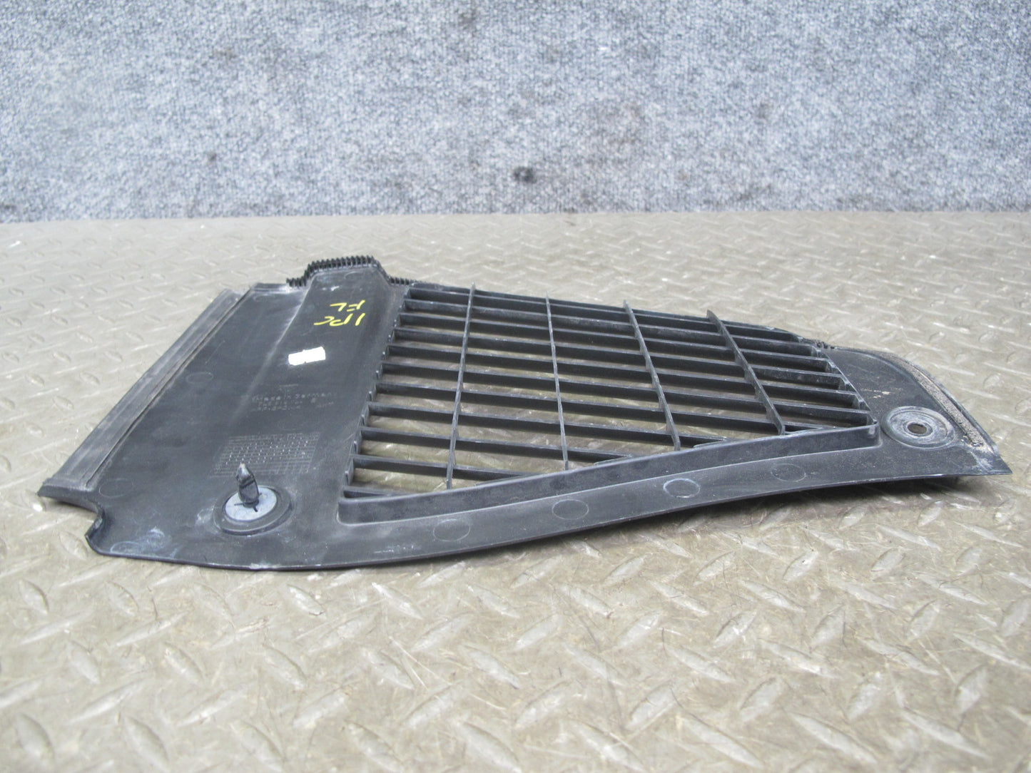 2003-2010 Porsche Cayenne 957 Front Left Driver Under Hood Trim Lid Rain Cover