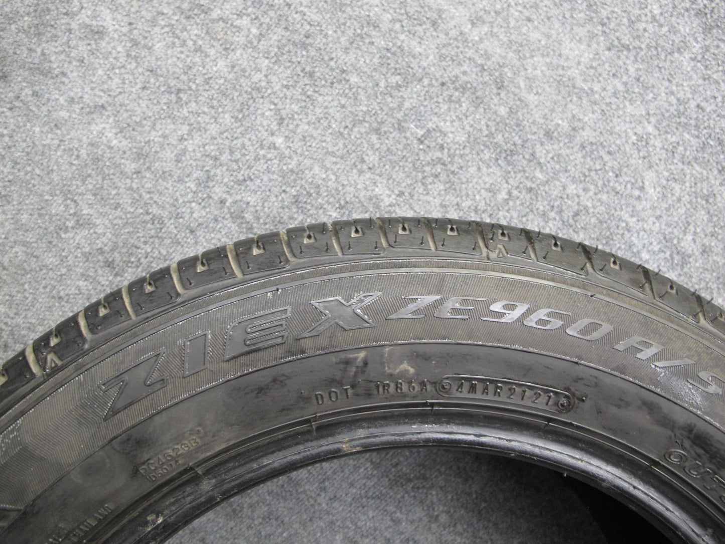 Set of 2 Falken Ziex ZE960 A/S Tire 225/55 R16 95V 2121 8/32 Tread