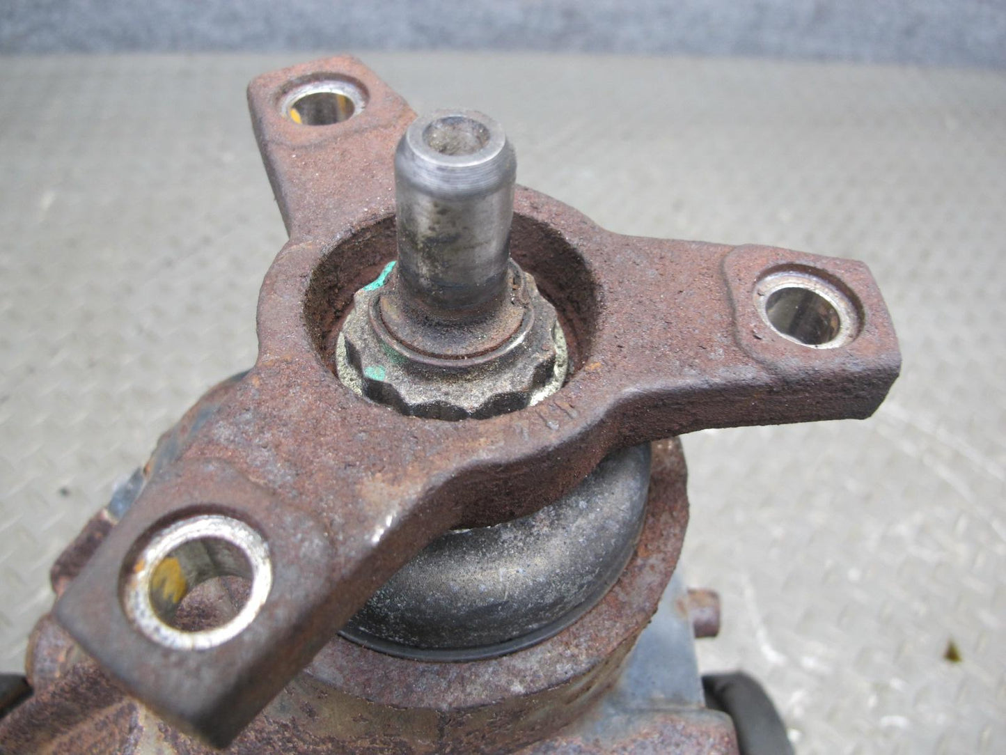 96-99 Mercedes W140 S500 Rear Axle Differential Carrier 2.65 Ratio OEM