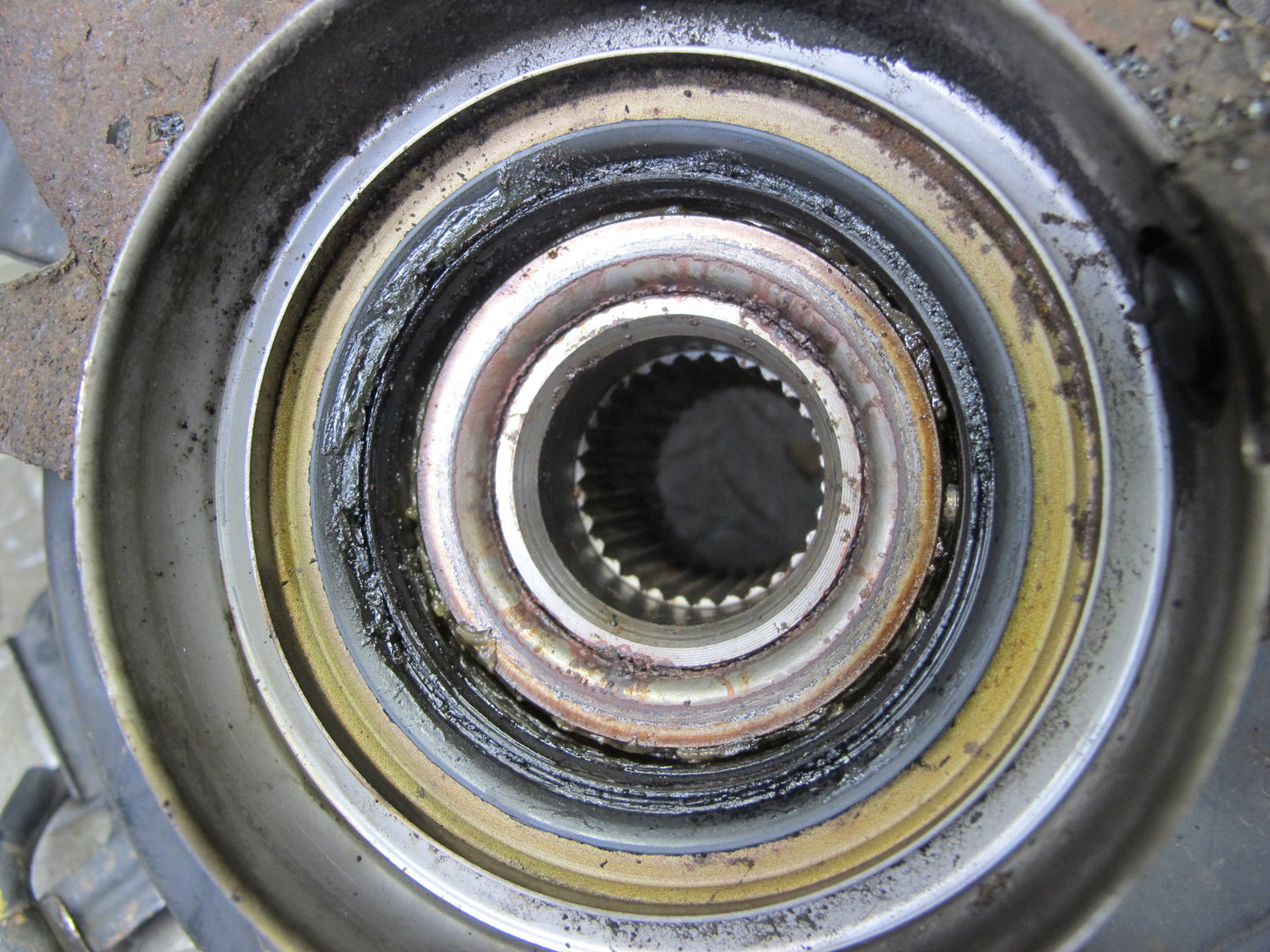 92-00 Lexus UZZ30L SC300 SC400 RWD Rear Right Spindle Knuckle Wheel Hub OEM