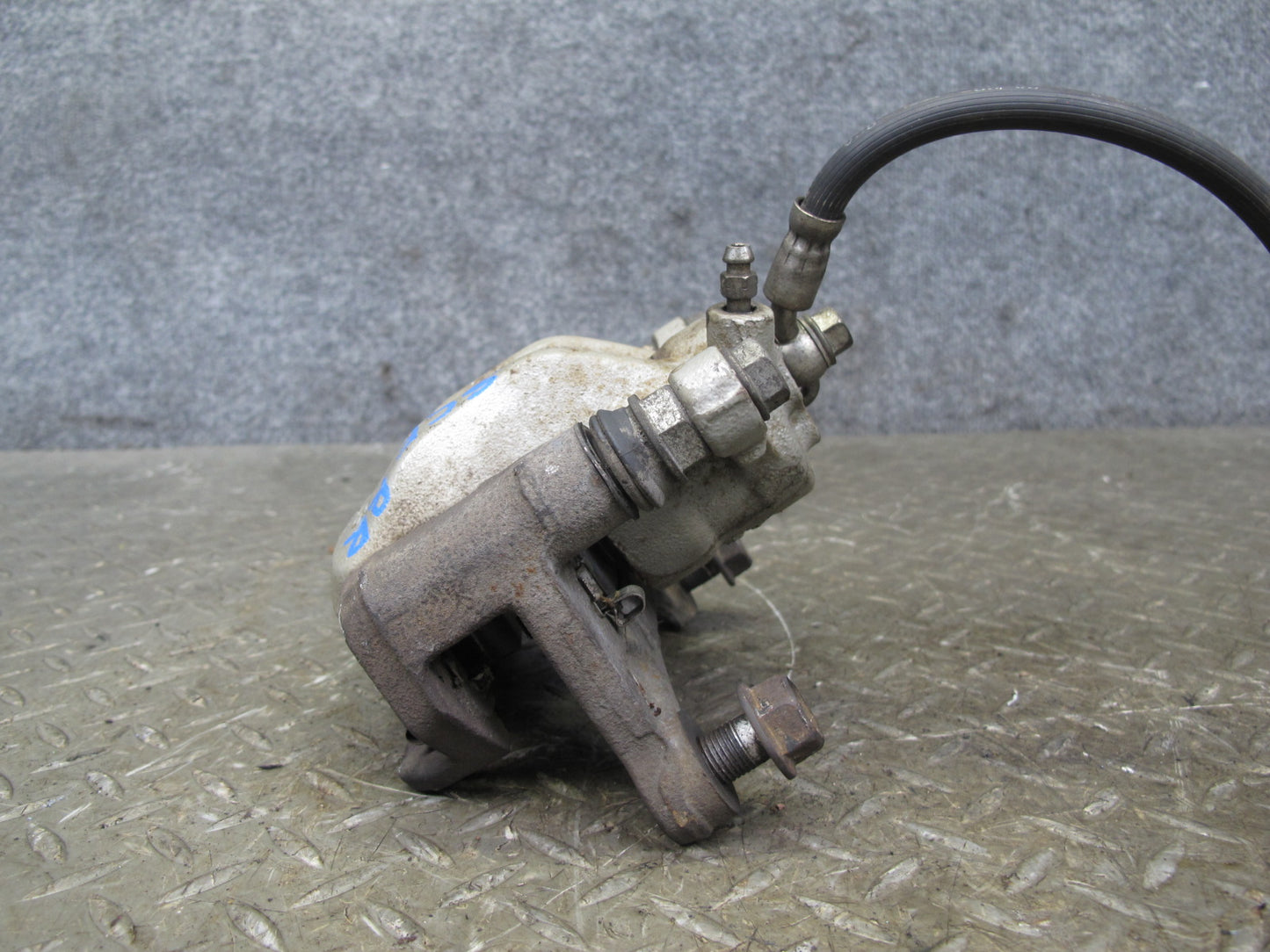 92-00 Lexus UZZ30L SC400 RWD Rear Left & Right Brake Caliper Set OEM