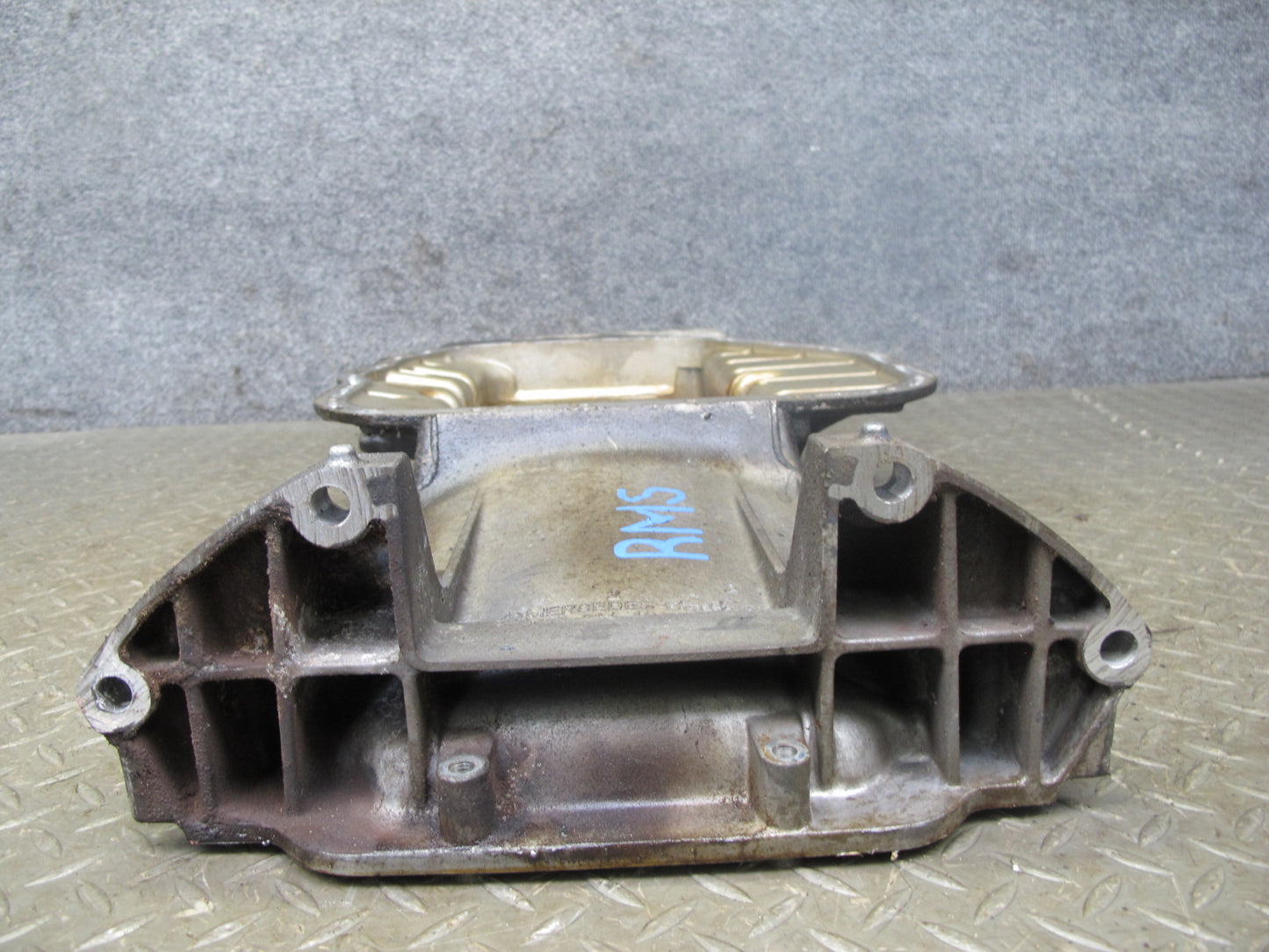 94-99 Mercedes W140 S500 M119 Engine Upper Oil Pan 1190141602 OEM