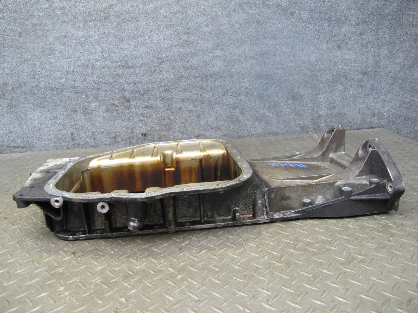 94-99 Mercedes W140 S500 M119 Engine Upper Oil Pan 1190141602 OEM