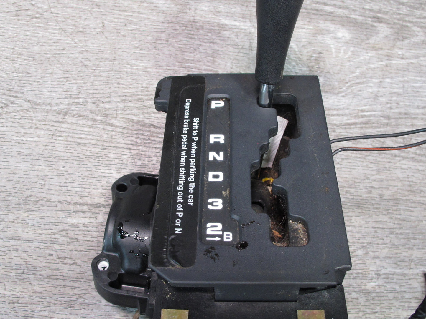 86-91 Mercedes W126 A/T Automatic Transmission Gear Shifter Selector OEM