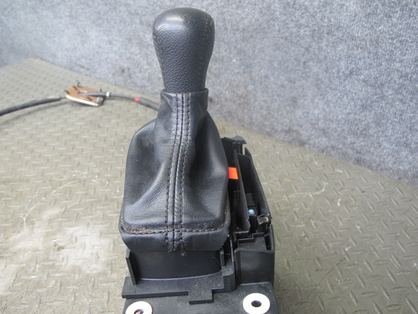 2014-2015 Infiniti QX60 Automatic Transmission Gear Shifter w Cable