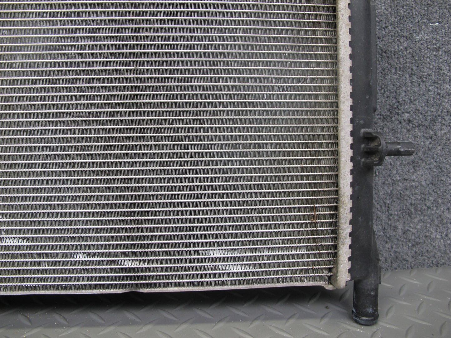 2014-2017 Infiniti QX60 Hybrid Radiator Inverter Cooler 21457-3JV0A