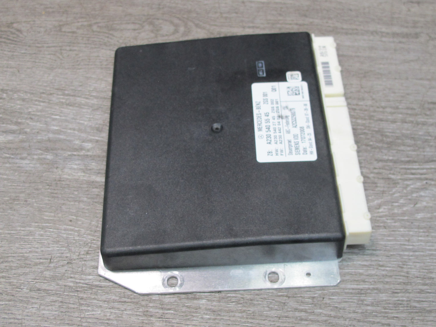 07-12 Mercedes R230 SL550 SL600 ABC Suspension Control Module 2305405545 OEM