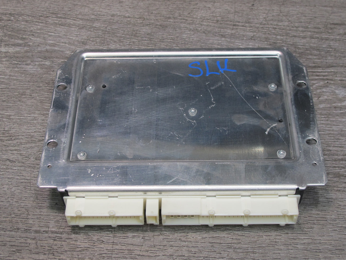 07-12 Mercedes R230 SL550 SL600 ABC Suspension Control Module 2305405545 OEM