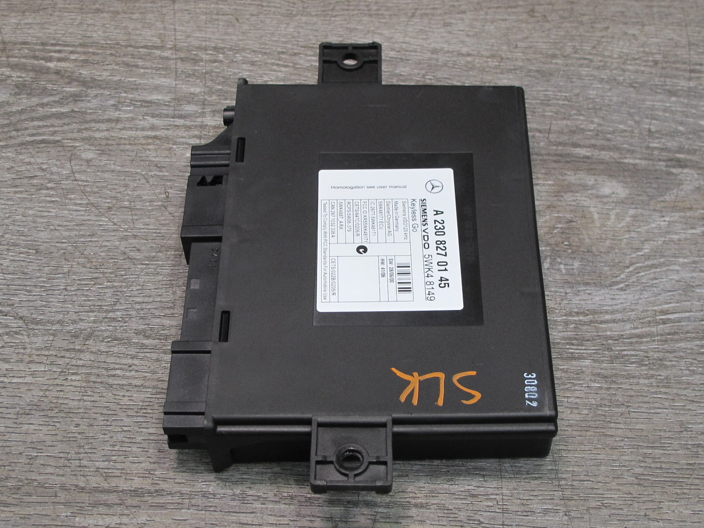 07-12 Mercedes R230 Sl-class Keyless GO Entry Control Module 2308270145 OEM
