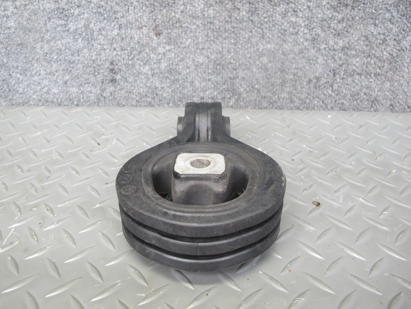 2014-2017 Infiniti QX60 2.5L Hybrid Engine Motor Right Mount Torque Rod