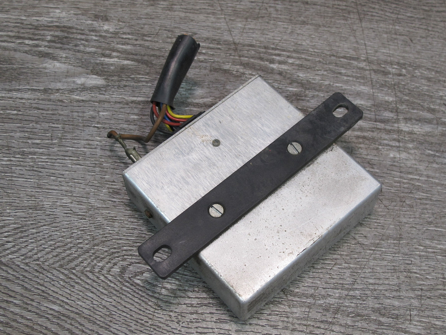 86-91 Mercedes W126 C126 Coupe Radio Amplifier Module 1268201989 OEM