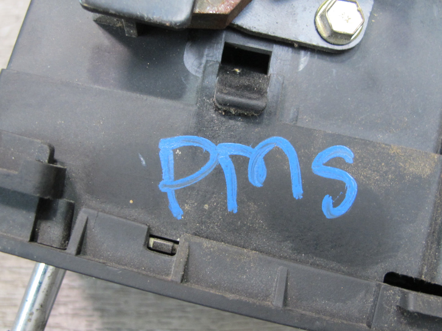 86-91 Mercedes W126 C126 A/T Automatic Transmission Gear Shifter Selector OEM